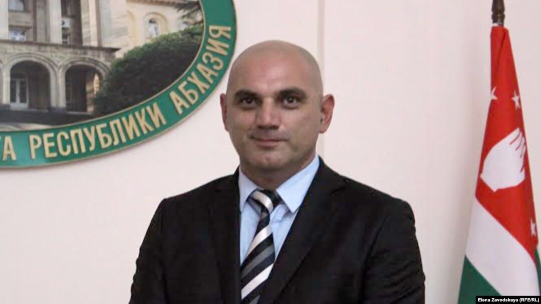 Алхас Гагулия сообщил, что в первую очередь намерен изменить сайт президента и сделать его информативным и востребованным