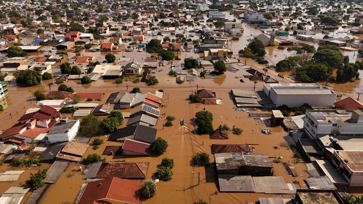 Через повінь на півдні Бразилії загинули щонайменше 107 людей