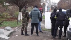 ФСБ и МВД провели новые обыски у крымских татар