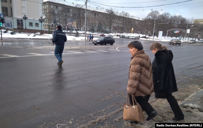 Чим живе окупований Донецьк: свіжі фото