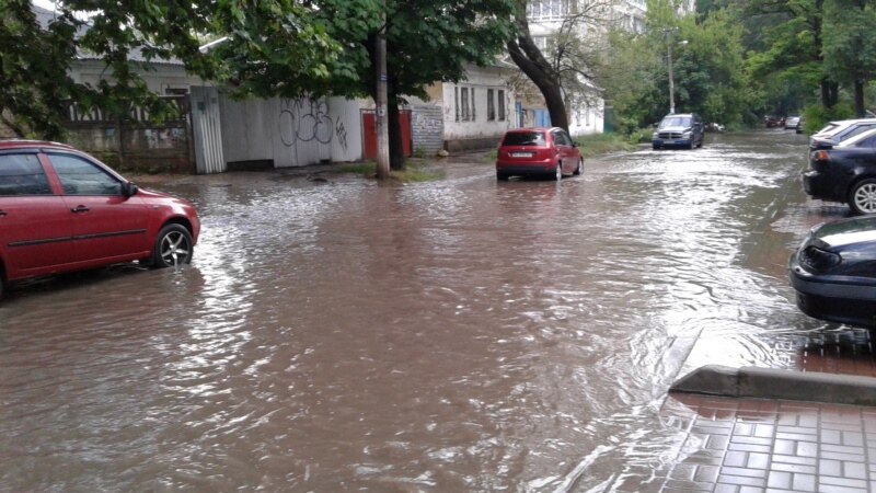 «Для людей это катастрофа»: жители Симферополя просят спасти их от новых потопов