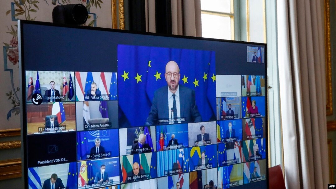 Европа Кеңешинин төрагасы Шарл Мишел (жогоруда) Европа Биримдигинин онлайн саммитине төрагалык кылууда. Париж. 2021-жылдын 25-марты.