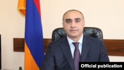 Արման Պողոսյան, արխիվ