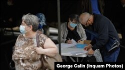 Maratonul vaccinării anti-Covid de la Sala Palatului