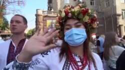 В Киеве впервые за несколько лет прошёл военный парад