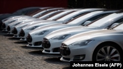 Ugovor za kupovinu dva automobila, skuplja od 90.000 maraka biće potpisan sa Brčko Gasom.