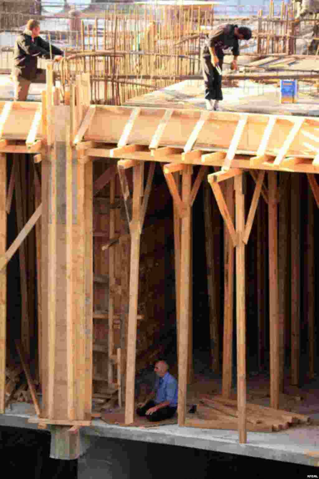 Zəngin və səfil Bakı #25