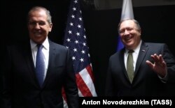 Secretarul de stat american Mike Pompeo și ministrul de externe rus Serghei Lavrov s-au întâlnit în marginea reuniunii Consiliului Arctic, Finlanda, 6 mai 2019