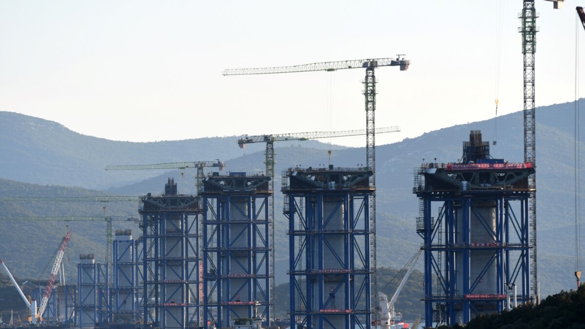 Spojen Pelješki most, Plenković: Most koji povezuje a ne deli - Vimarsana News