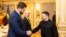 Ministrul moldovean al Energiei, Dorin Junghietu, cu președintele ucrainean Volodimir Zelenski, în februarie 2026