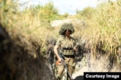 Bruce at a position in Ukraine in the summer of 2025.