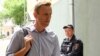 Алексей Навальный вышел на свободу после 30 суток ареста