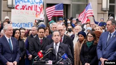U.S. Lawmakers Vow To Defend USAID After Agency's Employees Locked Out