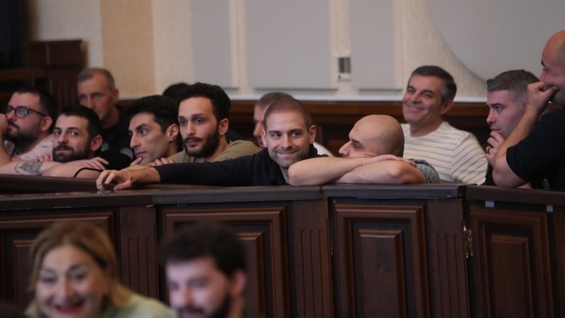 „შეცდომები, რომლებიც დაუშვა გალუსტაშვილმა, თქვენ უნდა გამოასწოროთ“, - 11 დემონსტრანტის საქმე სააპელაციოში