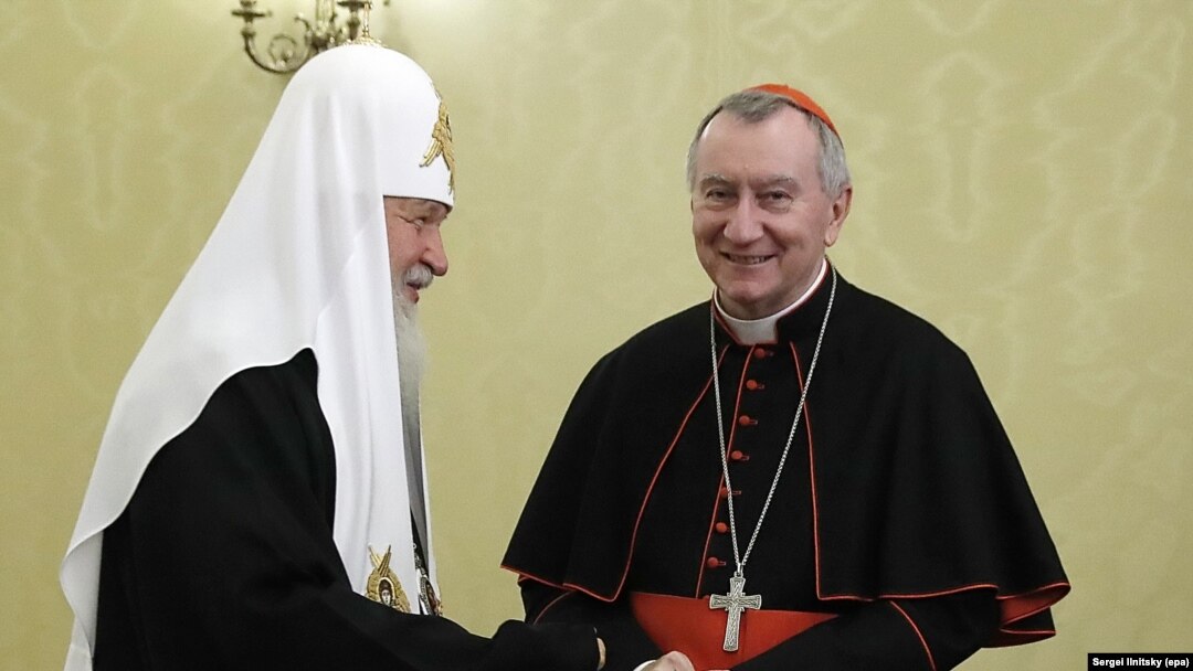 Госсекретарь Ватикана кардинал Пьетро Паролин и патриарх Московский и Всея Руси Кирилл во время встречи в Москве