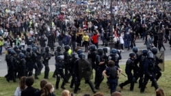 Столкновения участников демонстрации работников здравоохранения с полицией, 16 июня 2020 года.