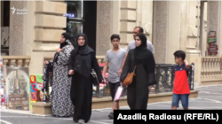 Bakıda ərəb turistləri.