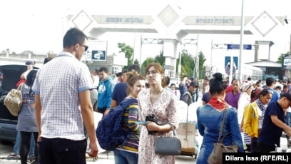 Hardkor erotik rasmlar Qattiq kokrakli osiyolik ayollar pornosi