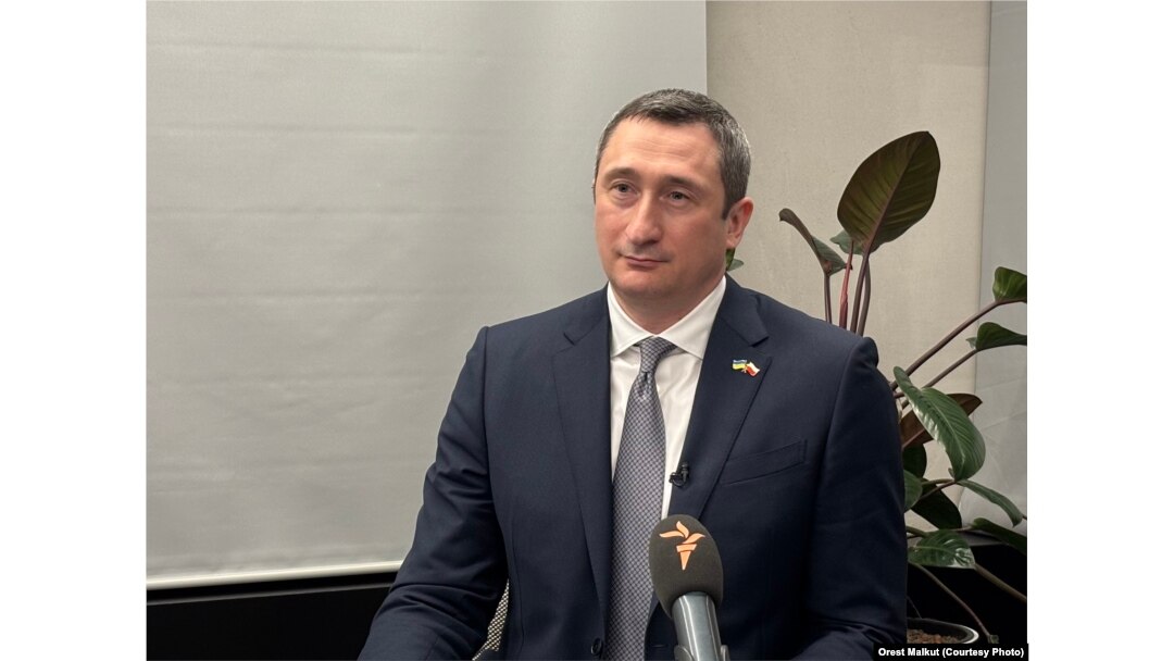 Ministrul ucrainean al unității naționale, Oleksii Cernîșov, în interviu cu Europa Liberă, la Varșovia.