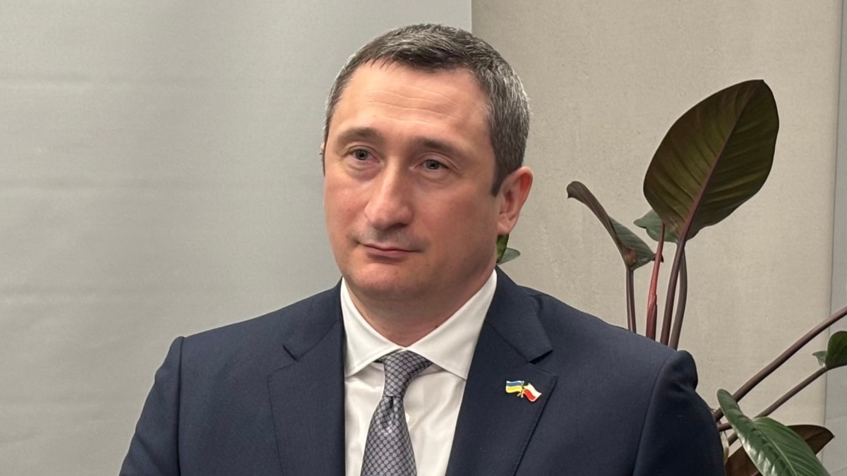 Чернишов розповів МВФ про виклики для економіки через виїзд українців за кордон Чернишов розповів МВФ про виклики для економіки через виїзд українців за кордон