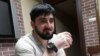 Уехавший из Чечни критик Кадырова не может связаться с семьёй 