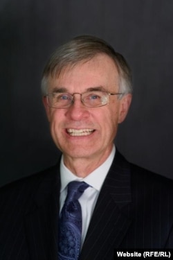 Former US Ambassador Gordon Gray