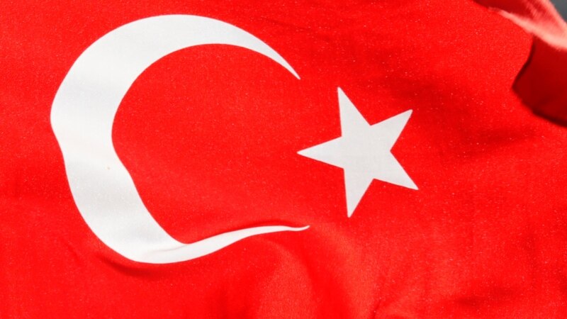 Турска опозициска активистка осудена на скоро десет години затвор 