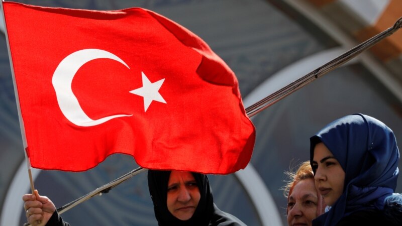 Турција разочарана од братска Македонија