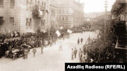 1918-ci il, 15 sentyabr. Qafqaz İslam Ordusu Bakıya daxil olur