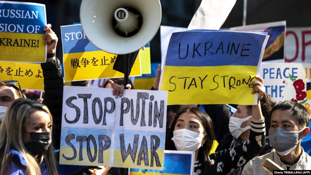 Японія. Під час акції проти війни Росії проти України. Токіо, 26 лютого 2022 року