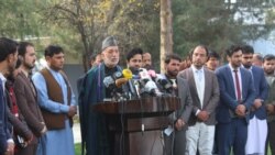 حامد کرزی رئیس جمهوری پیشین افغانستان در یک نشست خبری در کابل