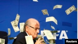 Sep Blatter, foto arkivi