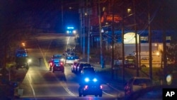 Cel puțin 18 de persoane au fost ucise în atacul armat de la un restaurant și o pistă de bowling din Lewiston.