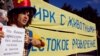 Центр защиты прав животных &quot;Вита&quot; провел пикет напротив цирка на Цветном бульваре с требованием прекратить использовать животных в цирковых представлениях.