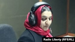 ارشیف، د افغانستان د ښځو چارو وزارت سرپرسته حسینه صافۍ د ازادي راډیو په یوه اوونیز بحث کې 