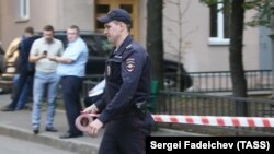Polisiýa wakanyň bolan ýerini derňeýär.