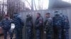 В Москве произошла стычка между защитниками парка "Дубки" и ЧОП