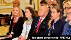 Nomma Zarubina (druga zdesna) na forumu u New Yorku 2019. s Elenom Branson (lijevo), još jednom Ruskinjom koja je u direktnim vezama s obavještajnim službama Rusije.