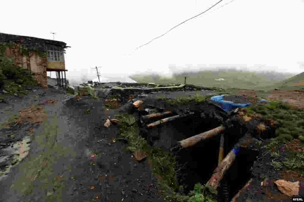 Xınalıq kəndinin yay qayğıları #14