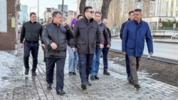 Ратмир Мавлиев (в центре). Архивное фото