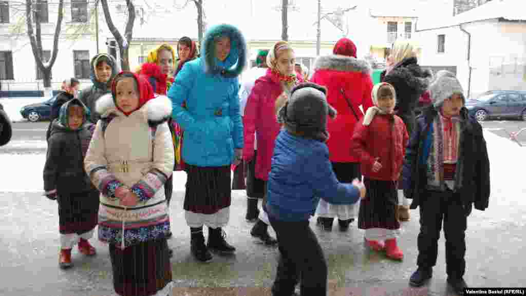 Ceată de colindători de la Cruglic, Criuleni