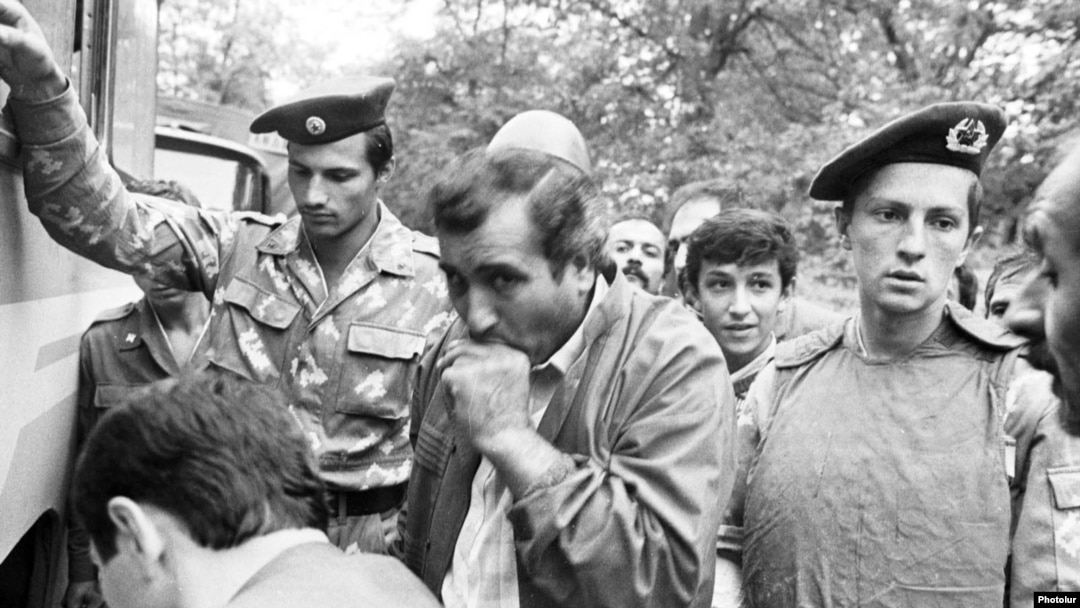 Azerbaijan, Armenia swap prisoners from Nagorno-Karabakh conflict
