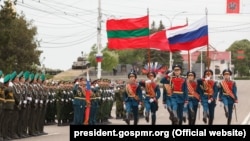 Militari ruși la parada de la Tiraspol, 9 mai 2018