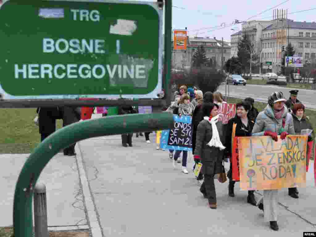 Međunarodni dan žena u Sarajevu - Foto: Midhat Poturović