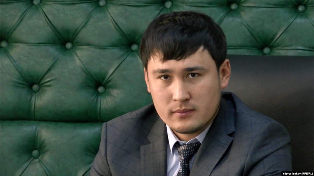 Орыс қыздары чатта веб-камера алдында шешініп жүр Жапон гинекологтарындағы порно