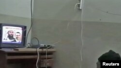 Бін Лядэн у сваім сховішчы ў Абатабадзе