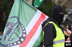 На митинге чеченской диаспоры в Страсбурге. Иллюстративная фотография