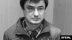 Рашид Раззоқов.