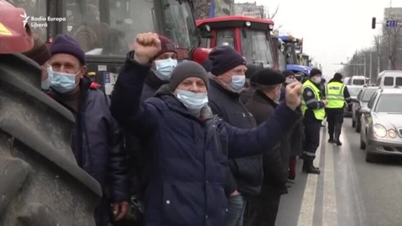 Protestul agricultorilor. Ziua a III-a: Am început să fim intimidați. Două mașini ale unui fermier, incendiate