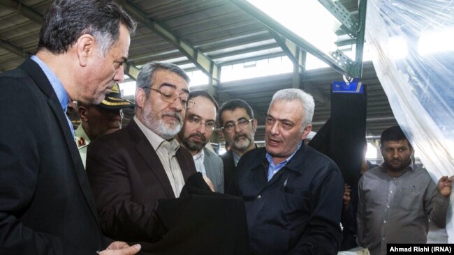 بازدید وزیر کشور دولت روحانی از کارخانه حجاب در تابستان ۹۸